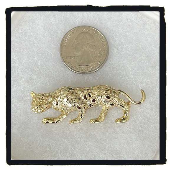 💕Beautiful Vintage 1980’s Gerrys Prowling Leopard Brooch / Pin Gold Tone💕 - Picture 5 of 6